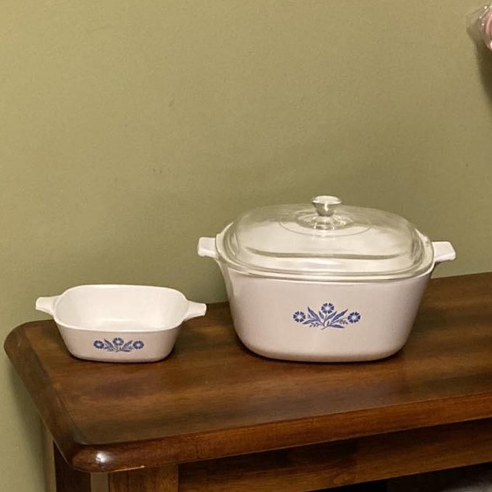 Vintage Cornflower Corning Ware P-2 1/2_B and Petite Dish P_41 - Picture 1 of 12